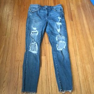 ABERCROMBIE HIGH RISE JEANS